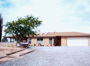 1811 Cliff Dr NE, Rio Rancho, NM 87144
