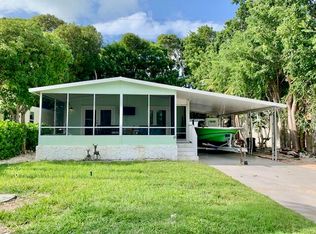 818 S Emerald Dr, Key Largo, FL 33037