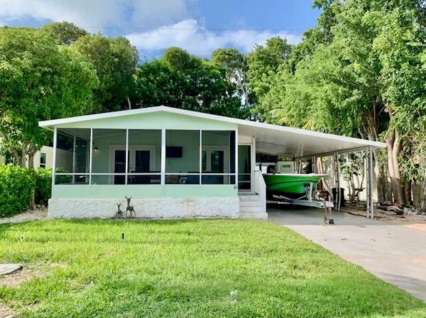818 S Emerald Dr, Key Largo, FL 33037