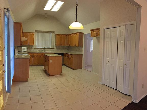 3rd image of 2702 Cherlin Pl