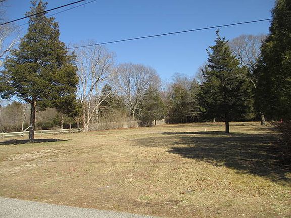 2nd image of 16 Turtle Cove Dr