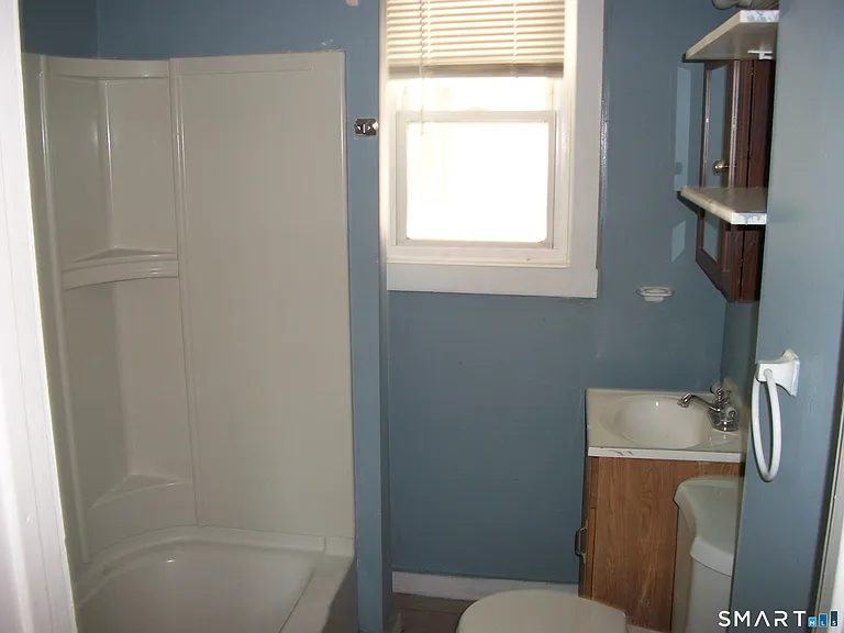 27 Lilac St #2 — Photo 9