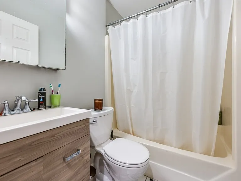 102 E Brookline St #4 — Photo 15