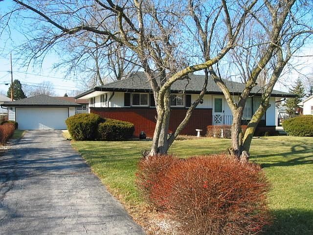 1st image of 8825 S 11th Ave