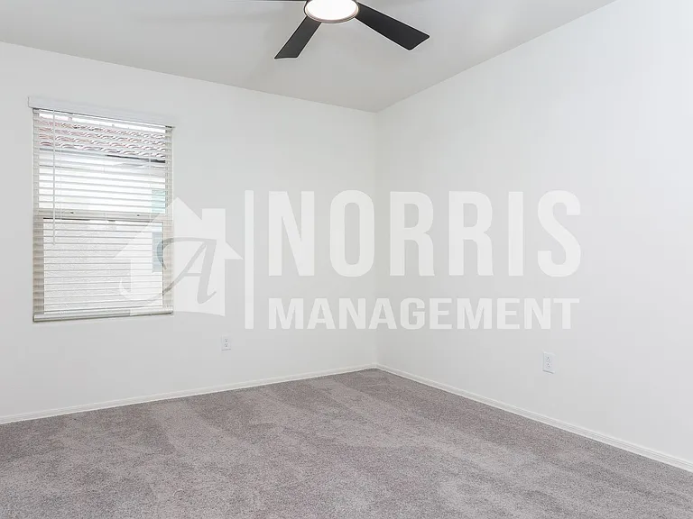 2897 N Rosewood Ln — Photo 16