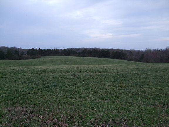2nd image of 522 Weaver Dairy Road