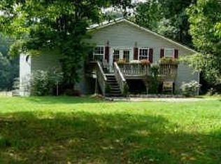 5747 Burruss Mill Rd, Cumming, GA 30041