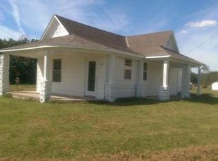 103 East St, Creighton, MO 64739