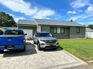 815 Frankford Rd, West Babylon, NY 11704