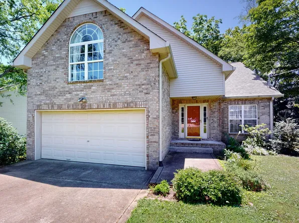 105 Burlington Ct, Hendersonville, TN 37075