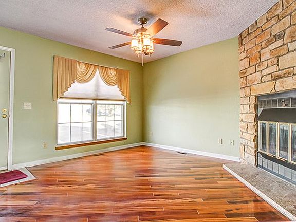 2nd image of 9408 W Ontario Dr