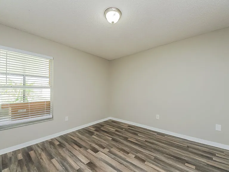 46 Dorset Dr — Photo 13