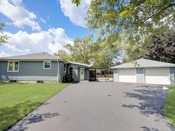 848 Russell Ave, Winthrop Harbor, IL 60096