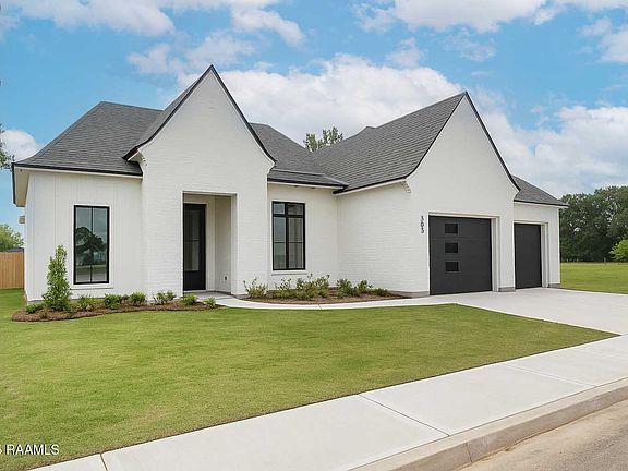 2nd image of 303 Grand Oak Dr