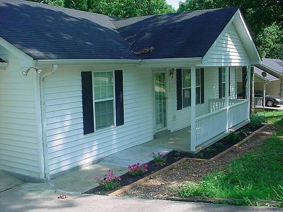 2nd image of 107 Cedar Hill Dr