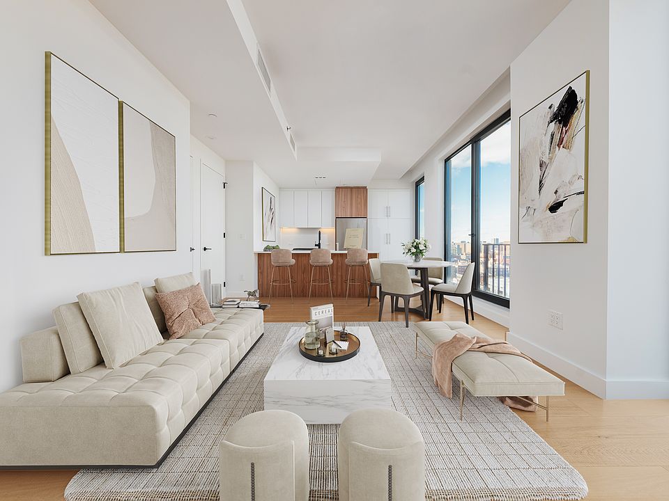 1st image of 212 W 124th St #1103