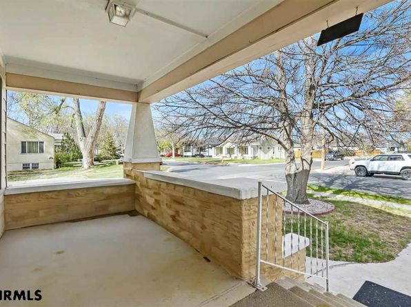 1824 6th Ave, Scottsbluff, NE 69361