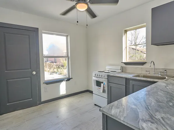 9010 Linda Vista Rd, Houston, TX 77078