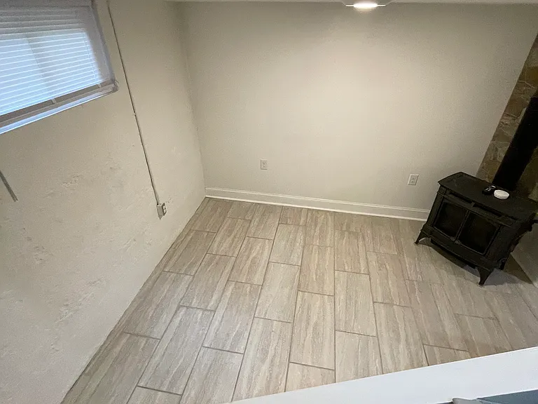 235 Port Republic Rd — Photo 14