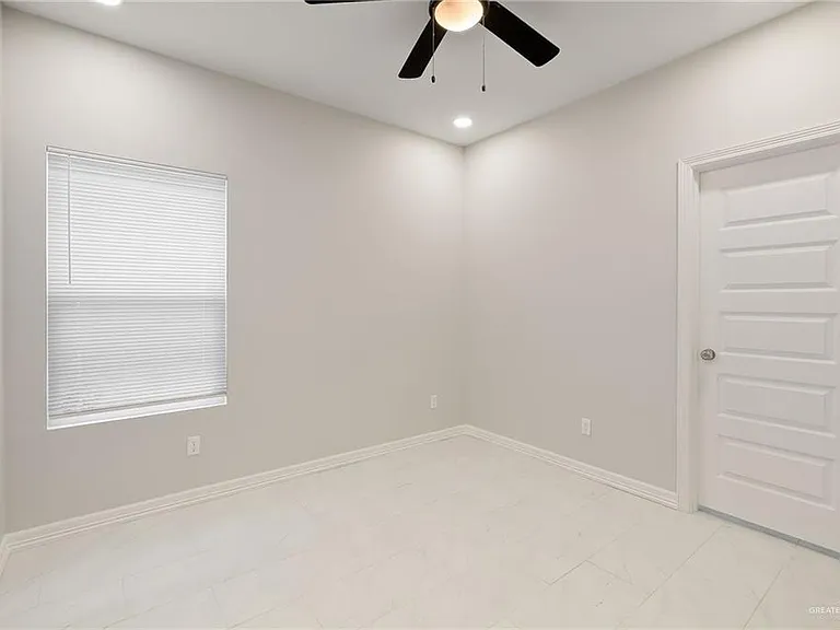 4509 Larkspur Ave #4 — Photo 10