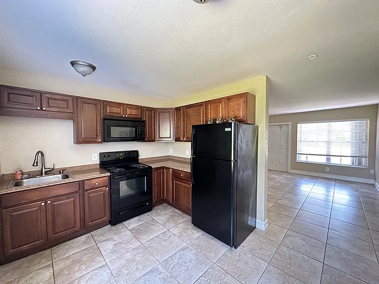 3 SW Hideaway Pl #15 — Photo 6