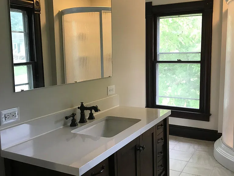 1008 Blackburn St — Photo 16