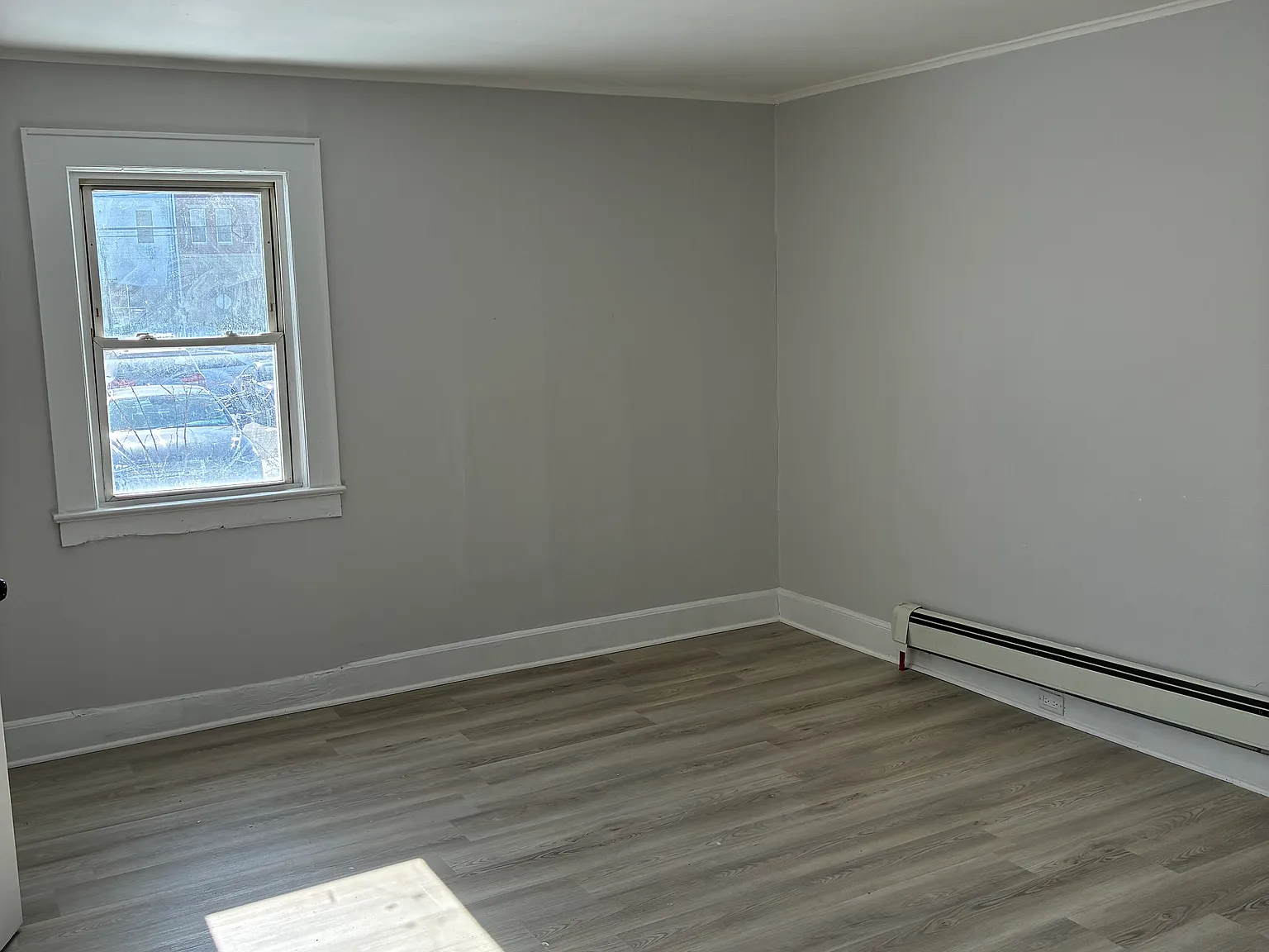 Studio, 800 sqft, $1,875 — Photo 3