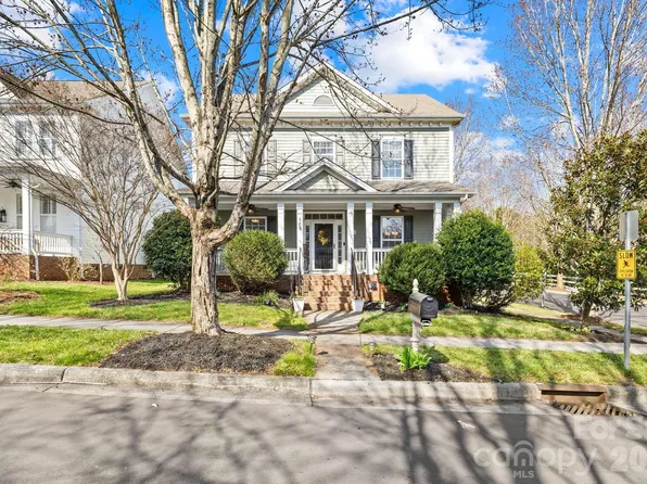 159 Water Oak Dr, Mooresville, NC 28117