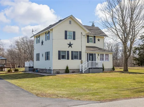 1911 Phillips Rd, Appleton, NY 14008