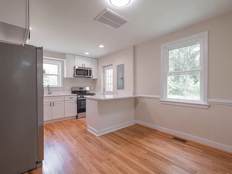 1315 Santa Rosa Rd — Photo 11