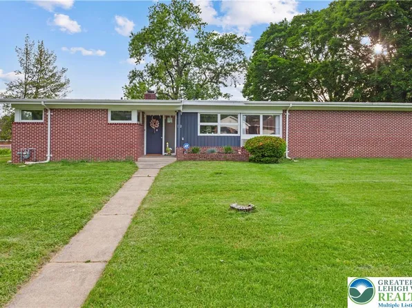 30 N 37th St S, Allentown, PA 18104
