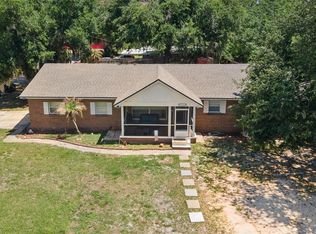 14407 Lake Junietta Dr, Tavares, FL 32778