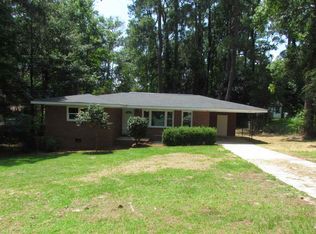 207 Skyway Dr, Warner Robins, GA 31088