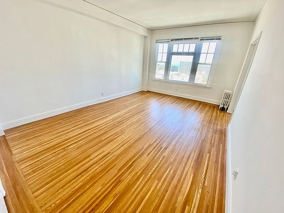 3rd image of 1299 Lombard St APT 63