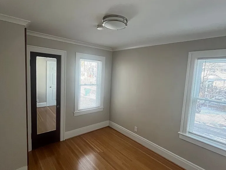 459 N Winton Rd — Photo 34
