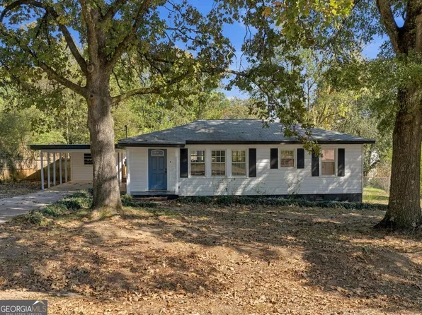 8 Pinecrest Dr NW, Rome, GA 30165