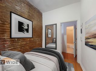176 Thompson St APT 4D, New York, NY 10012