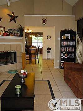 2nd image of 702 Willow Oak Dr