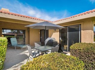 15 Joya Dr, Palm Desert, CA 92260