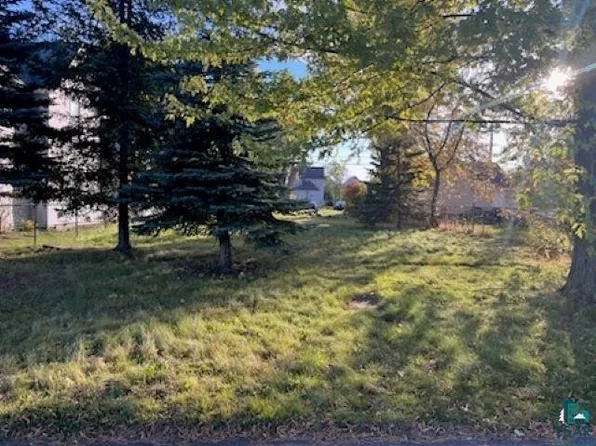 1718 Oakes Ave, Superior, WI 54880