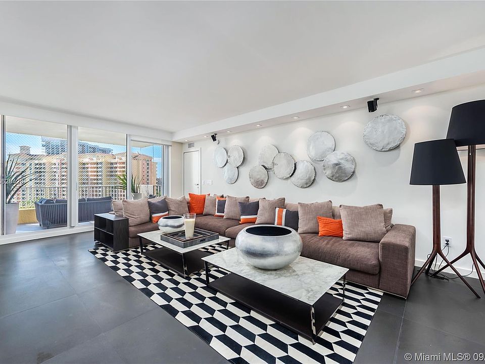 1st image of 781 Crandon Blvd APT 1103