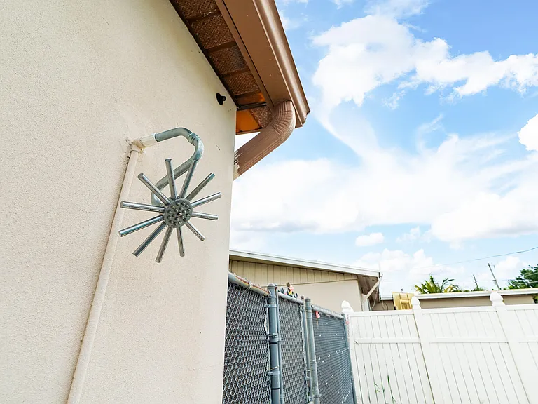 3201 Alice Dr — Photo 48