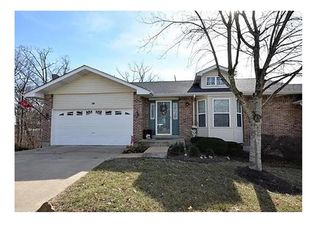 28 Rue De Paix #46, Lake Saint Louis, MO 63367