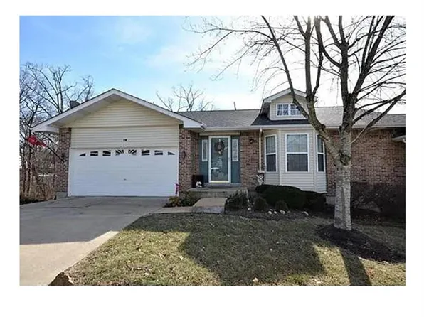 28 Rue De Paix #46, Lake Saint Louis, MO 63367