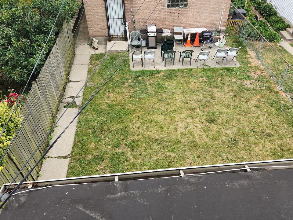 2nd image of 1918 N Spaulding Ave APT 2R