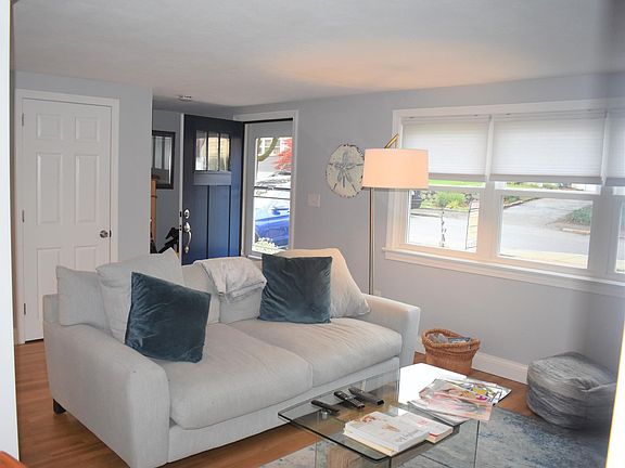 2nd image of 7 Tilton St