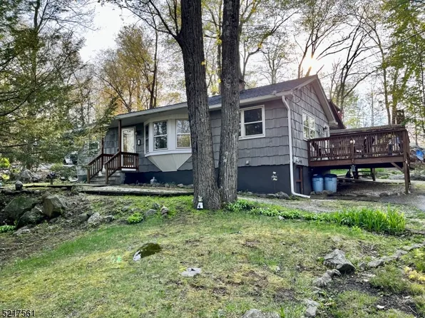 7 Amicalola Dr, Vernon Twp., NJ 07422
