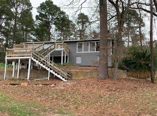 132 Doris Ln, Converse, LA 71419