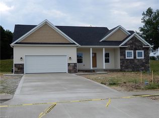 431 Cherry Rdg #51, Tallmadge, OH 44278