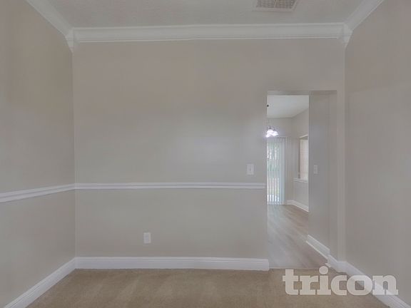 4th image of 6387 Laurel Post Dr